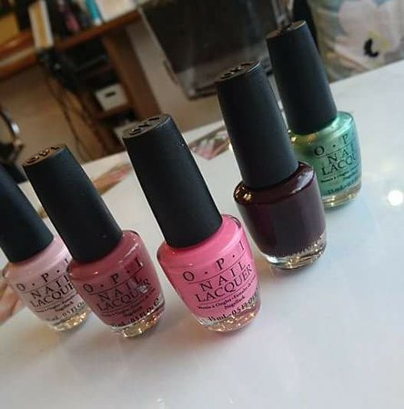 Ellys Nails & Pedicure